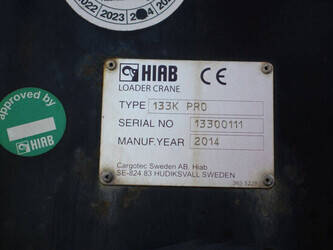 2014-mercedes-benz-antos-2540-1434093-46092996