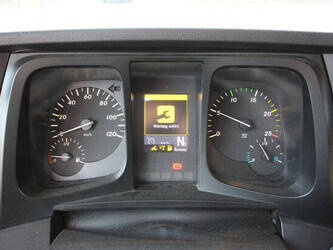 2014-mercedes-benz-antos-2540-1434093-46093008