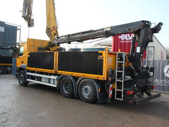 2014-mercedes-benz-antos-2540-1434094-46093017