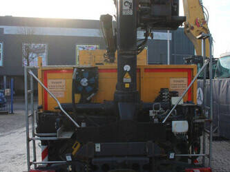 2014-mercedes-benz-antos-2540-1434094-46093018