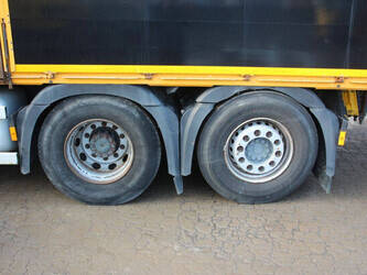 2014-mercedes-benz-antos-2540-1434094-46093029