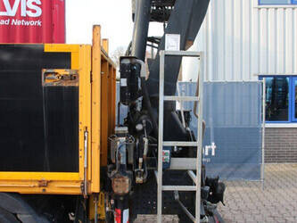 2014-mercedes-benz-antos-2540-1434094-46093032