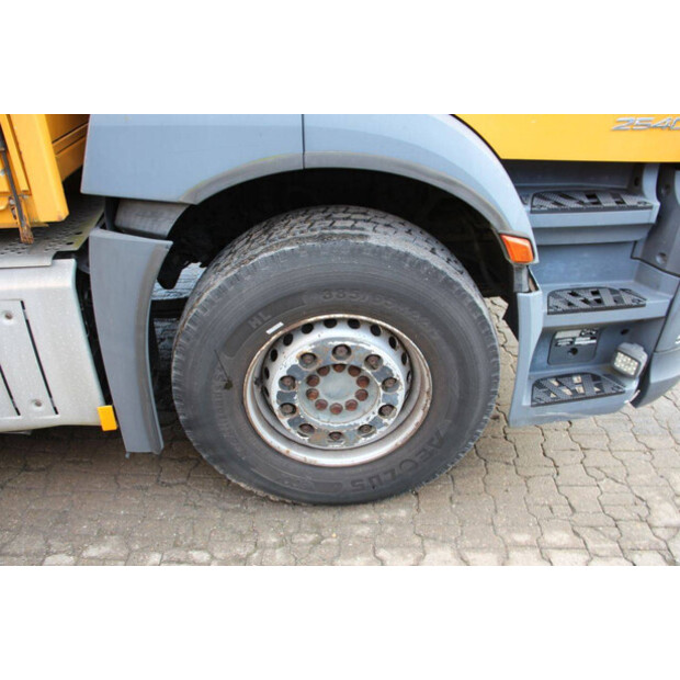 2014 Mercedes-Benz Antos 2540-46093040