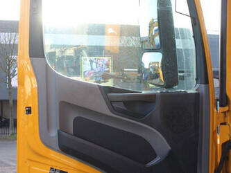 2014-mercedes-benz-antos-2540-1434094-46093043