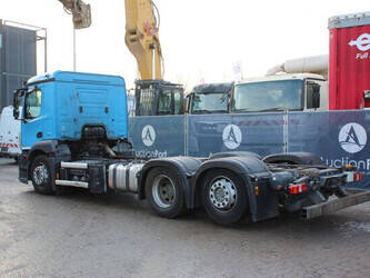 2016-mercedes-benz-antos-2533-1434099-46093233