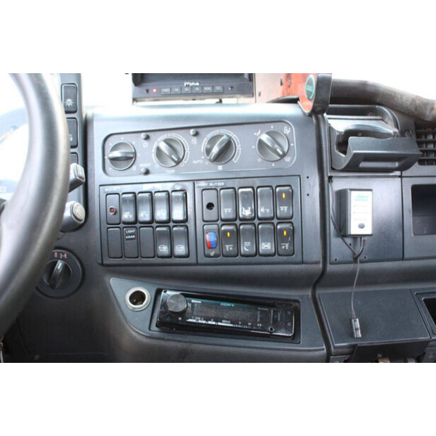 2003 مان HT2800-46093305