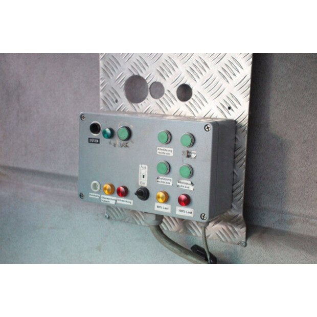 2003 مان HT2800-46093311