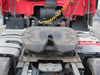 2016-daf-cf-440-1434102-46093378