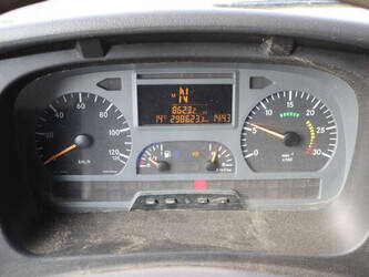 2010-mercedes-benz-atego-816-1434104-46093493