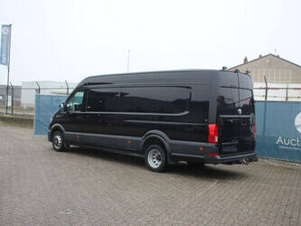 2019-volkswagen-crafter-1434105-46093504