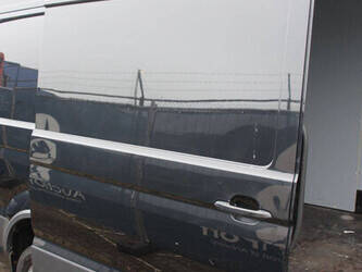 2019-volkswagen-crafter-1434105-46093527