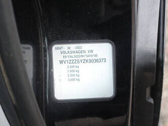 2019-volkswagen-crafter-1434105-46093528