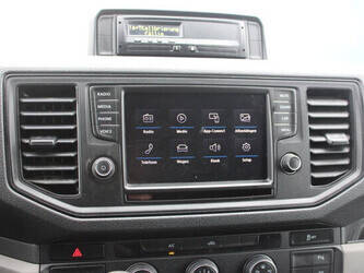 2019-volkswagen-crafter-1434105-46093543