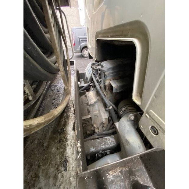 2003 DAF LF-46093639