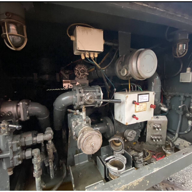 1995 Stokota B21019-46093686