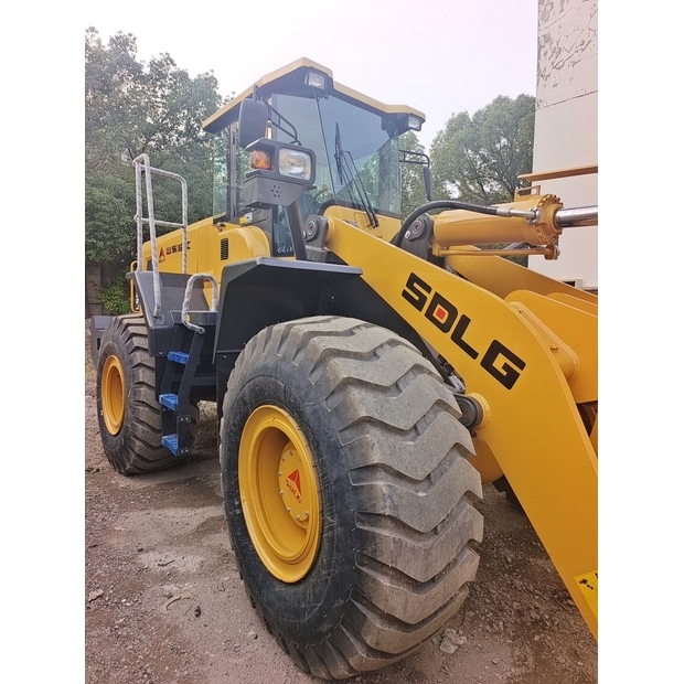 2025 SDLG LG956F-46093795