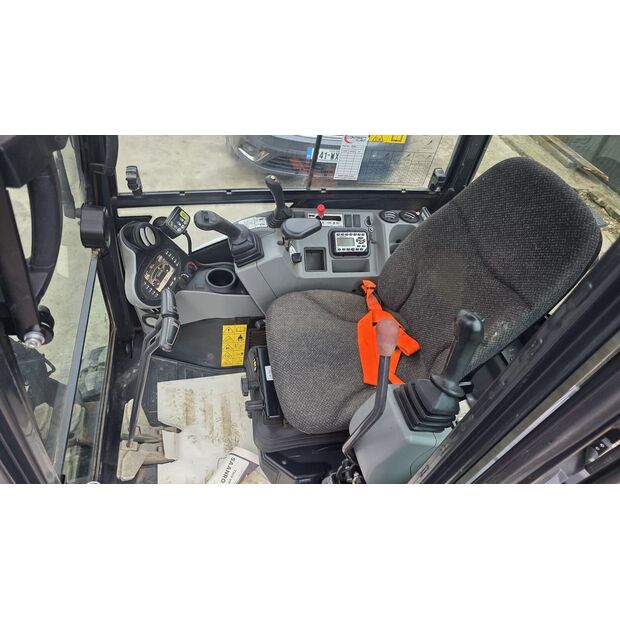 2023 بوبكات E27Z-46093820