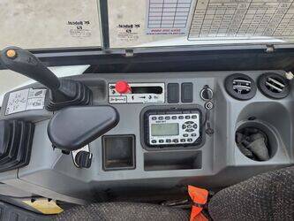 2023-bobcat-e27z-1434123-46093821