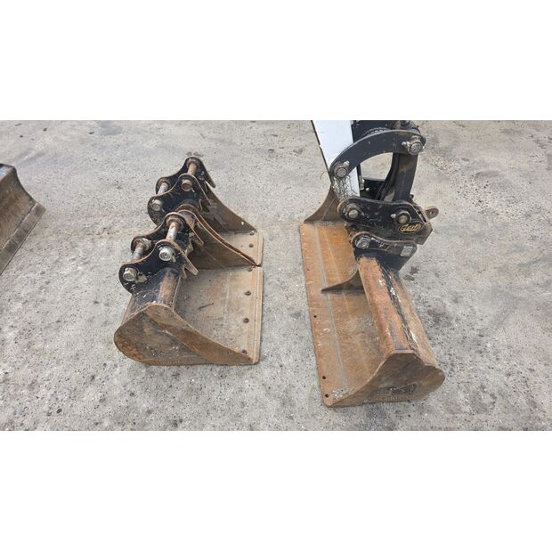 2023 بوبكات E27Z-46093825