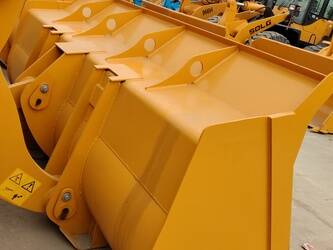 2025-sdlg-lg958f-1434134-46093882