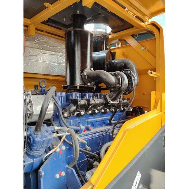 2025 SDLG LG958F-46093885