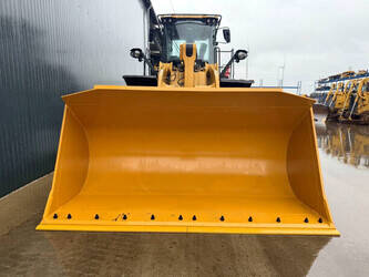 2023-caterpillar-972-46095027