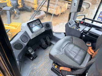 2023-caterpillar-972-46095053