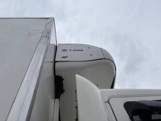 2015-daf-lf-210-fa-1434187-46095293