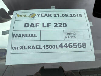 2015-daf-lf220fa-1434188-46095330