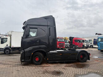 2024-iveco-as440st-fp-46095335