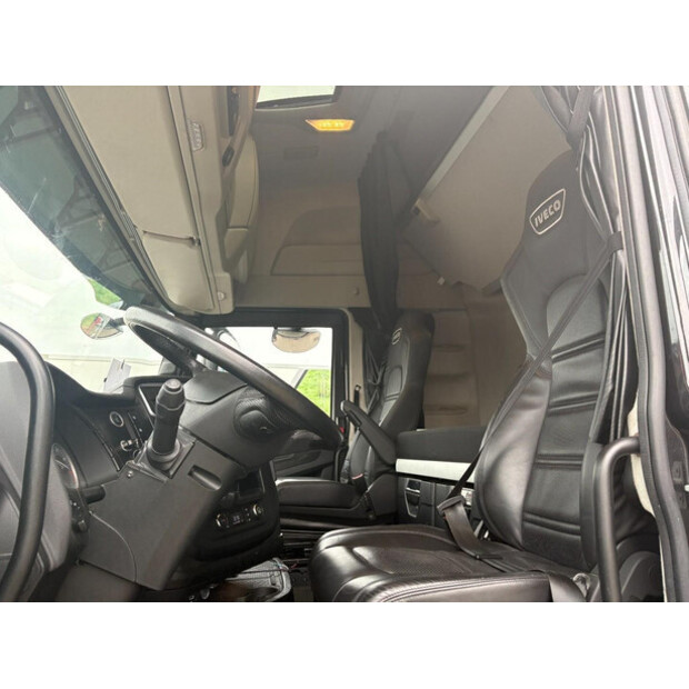 2024 Iveco AS440ST/FP-46095340