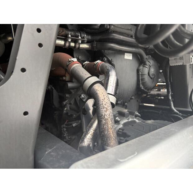 2024 Iveco AS440ST/FP-46095341