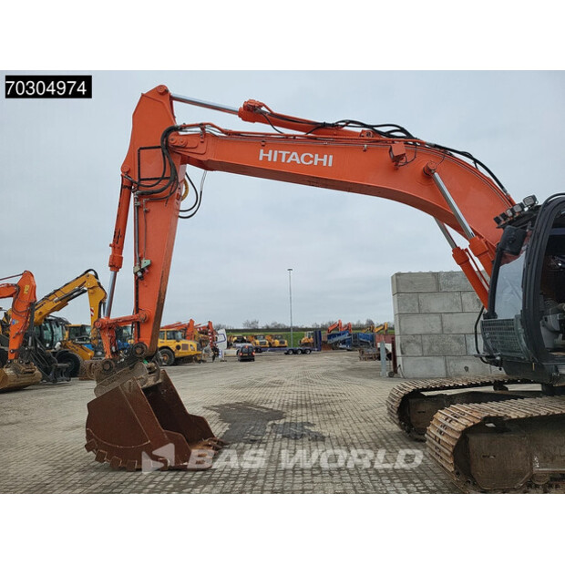 2015 هيتاشى ZX210LC-5B-46095364