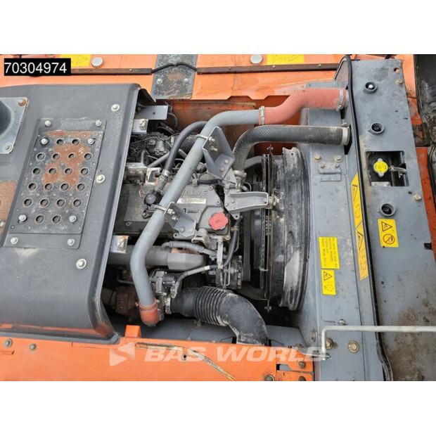 2015 هيتاشى ZX210LC-5B-46095377