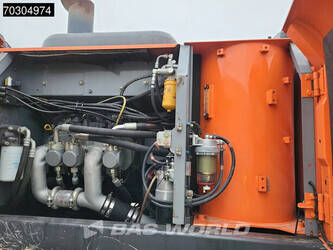 2015-hitachi-zx210lc-5b-1396651-46095383