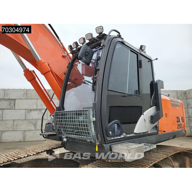 2015 هيتاشى ZX210LC-5B-46095389