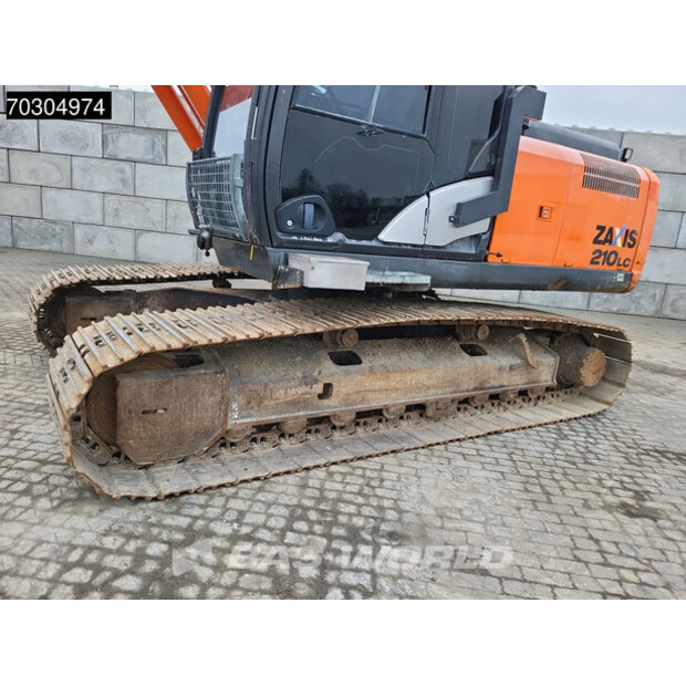 2015 هيتاشى ZX210LC-5B-46095390