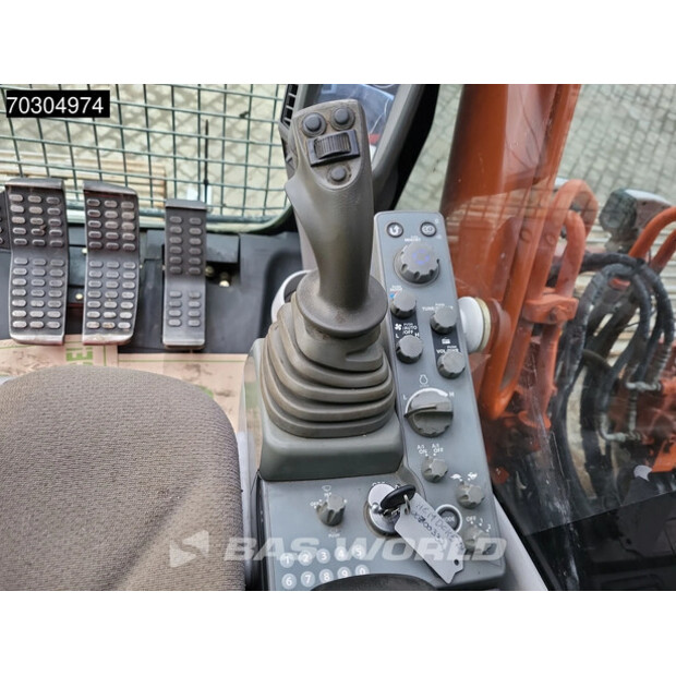 2015 هيتاشى ZX210LC-5B-46095397