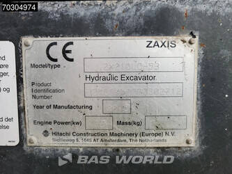 2015-hitachi-zx210lc-5b-1396651-46095404