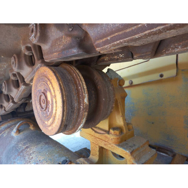 2017 Caterpillar D6R LGP-46108743