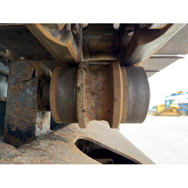 2016 Caterpillar 320FL-46109609