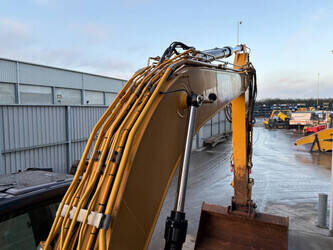 2019-caterpillar-323-1434273-46109653