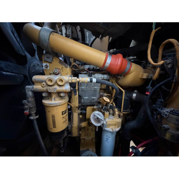 2010 Caterpillar 973D-46110258