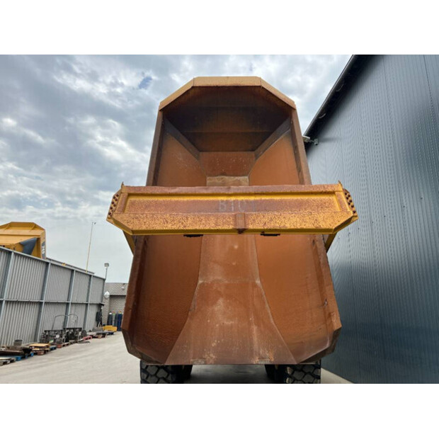 2018 Caterpillar 745-46110808