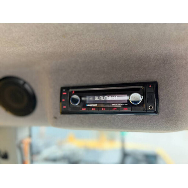 2015 كاتربيلر M318F-46111957