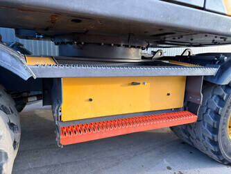 2016-volvo-ewr150e-1434325-46112109