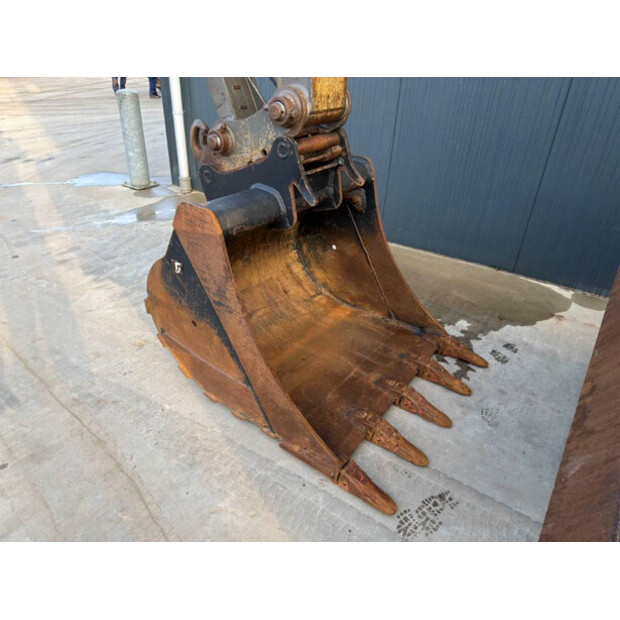 2016 Volvo EWR150E-46112110