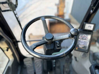 2016-volvo-ewr150e-1434325-46112137