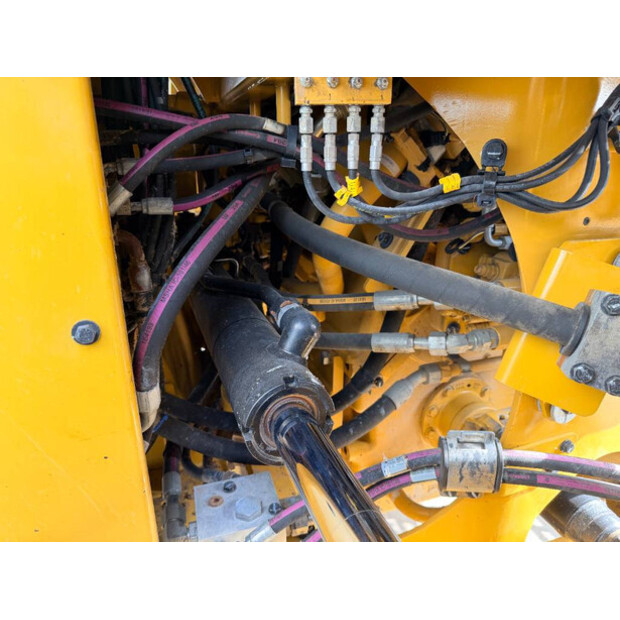 2022 Caterpillar 966-46112271