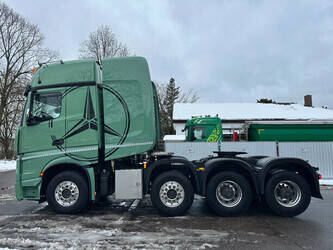 صورة ل رؤوس شاحنات 2016 مرسيدس بنز ACTROS 4163